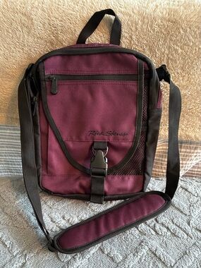 Rick Steves Travel Crossbody Shoulder Bag Plum Burgundy Organizer Carry On